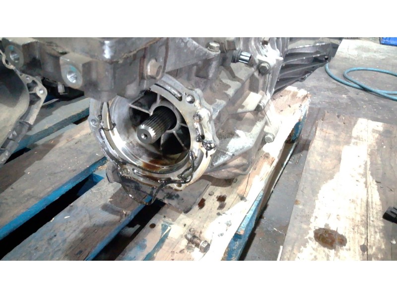 Recambio de caja cambios para hyundai terracan (hp) 2.9 crdi gl referencia OEM IAM 4300049551 4075032 