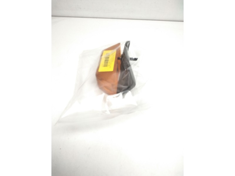 Recambio de piloto lateral izquierdo para mercedes-benz sprinter 02.00  caja cerrada 311 cdi (903.661-662) referencia OEM IAM 14