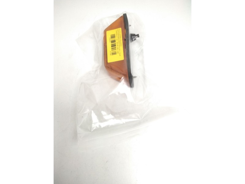 Recambio de piloto lateral izquierdo para mercedes-benz sprinter 02.00  caja cerrada 311 cdi (903.661-662) referencia OEM IAM 14