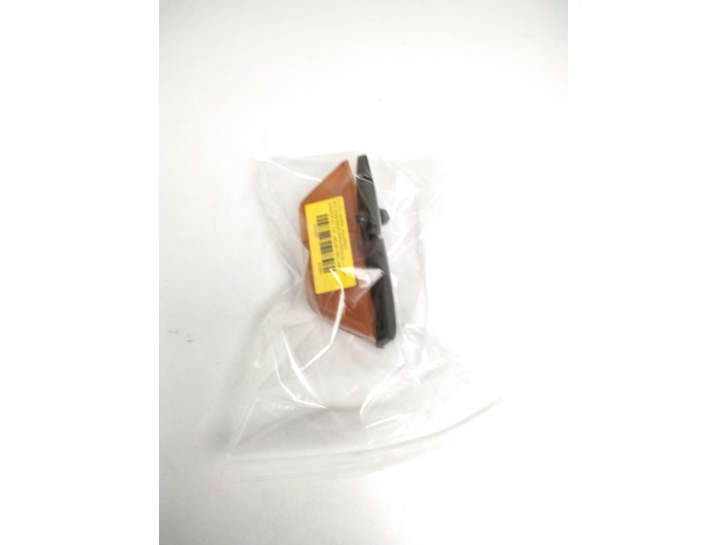 Recambio de piloto lateral izquierdo para mercedes-benz sprinter 02.00  caja cerrada 311 cdi (903.661-662) referencia OEM IAM 14