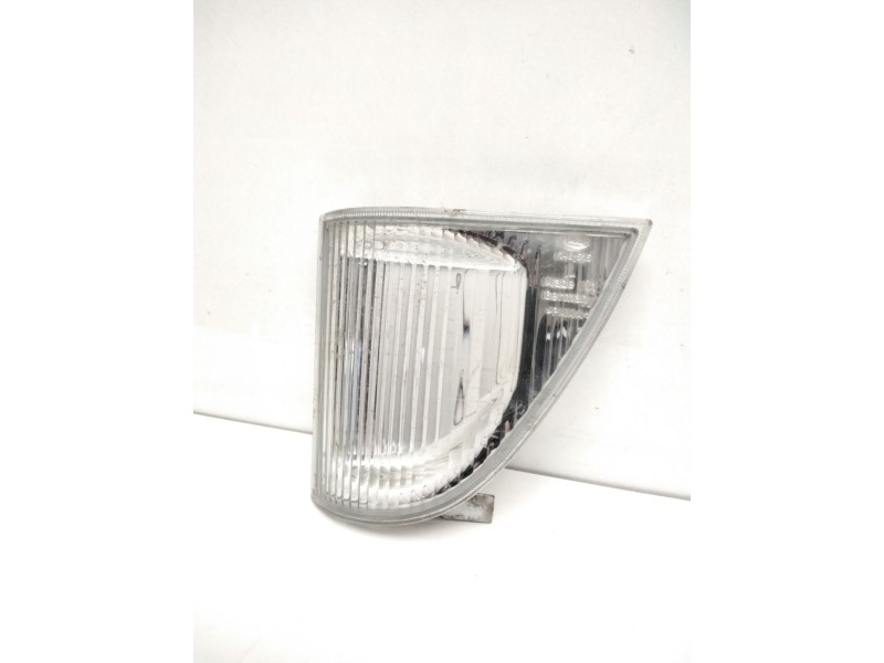 Recambio de piloto delantero izquierdo para mercedes-benz vario (tw2) bm 668 / 670 referencia OEM IAM 6708260040L REFLECTOR DEL 