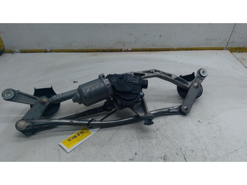 Recambio de motor limpia delantero para toyota auris station wagon (_e18_) 1.8 hybrid (zwe186_) referencia OEM IAM 8511002340  