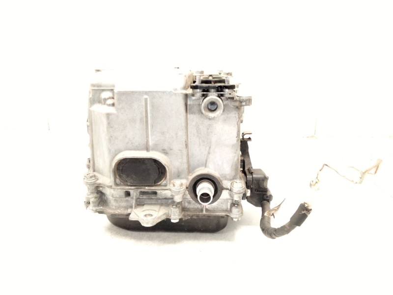 Recambio de inverter converter para toyota auris station wagon (_e18_) 1.8 hybrid (zwe186_) referencia OEM IAM G920047190  