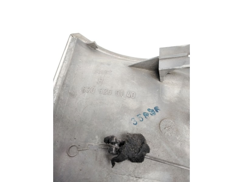 Recambio de piloto delantero derecho para mercedes-benz vario (tw2) bm 668 / 670 referencia OEM IAM 6708260140 REFLECTOR DEL D 