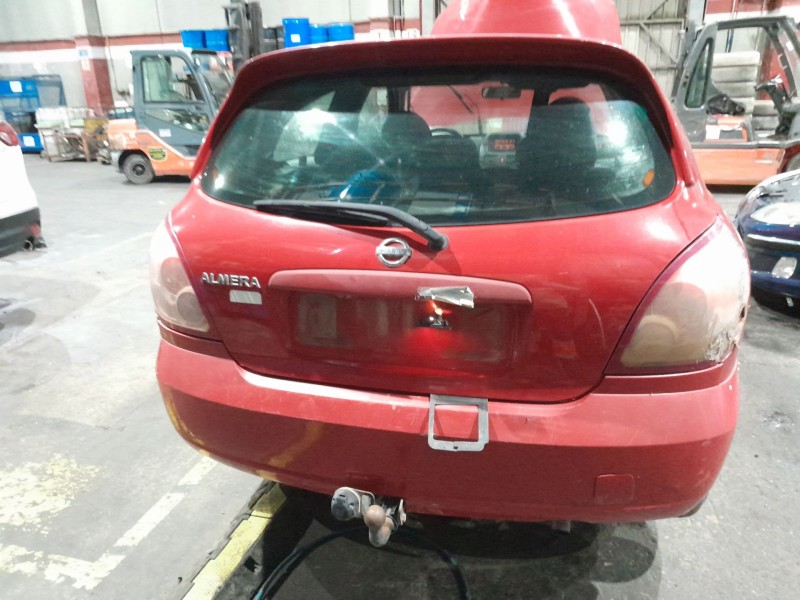 nissan almera ii (n16) del año 2004
