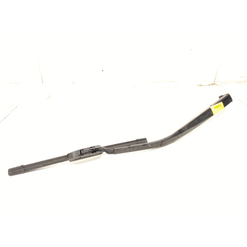 Recambio de brazo limpia delantero derecho para toyota auris station wagon (_e18_) 1.8 hybrid (zwe186_) referencia OEM IAM   