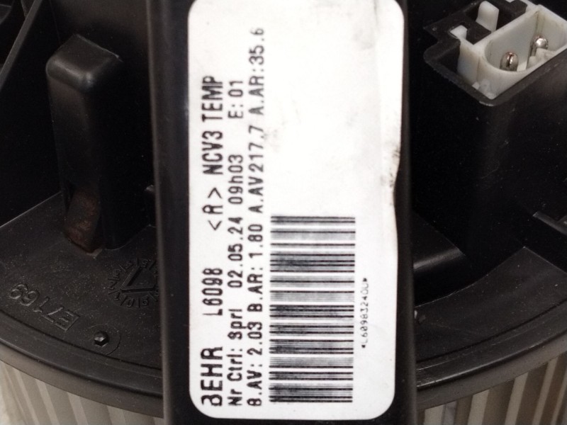 Recambio de motor calefaccion para mercedes-benz sprinter 3-t furgoneta (b906) 214 cdi (906.611, 906.613) referencia OEM IAM   