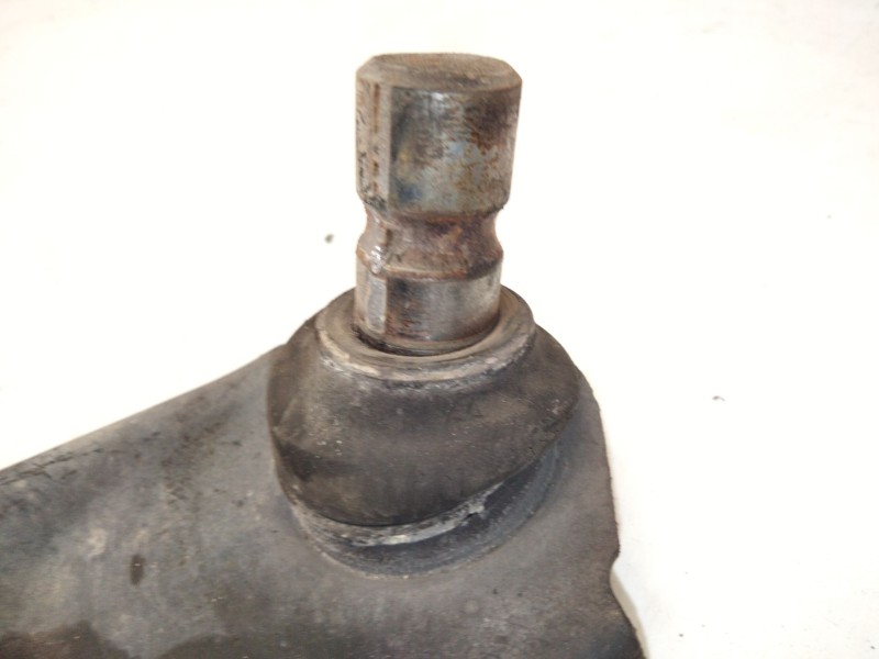 Recambio de brazo suspension inferior delantero izquierdo para mazda cx-5 (ke, gh) 2.2 d (ke2fw) referencia OEM IAM D24H34350  