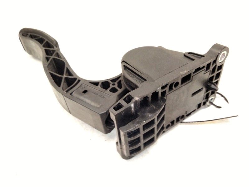 Recambio de pedal acelerador para mercedes-benz sprinter 3-t furgoneta (b906) 214 cdi (906.611, 906.613) referencia OEM IAM A447