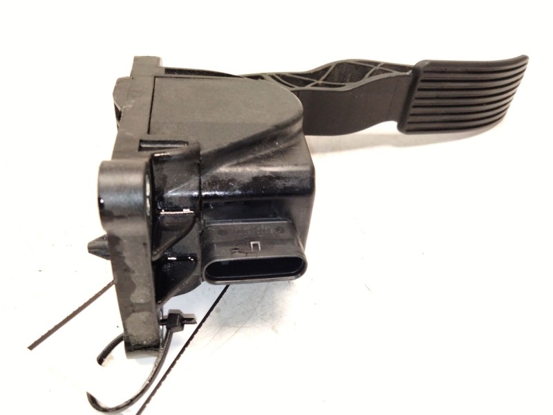Recambio de pedal acelerador para mercedes-benz sprinter 3-t furgoneta (b906) 214 cdi (906.611, 906.613) referencia OEM IAM A447