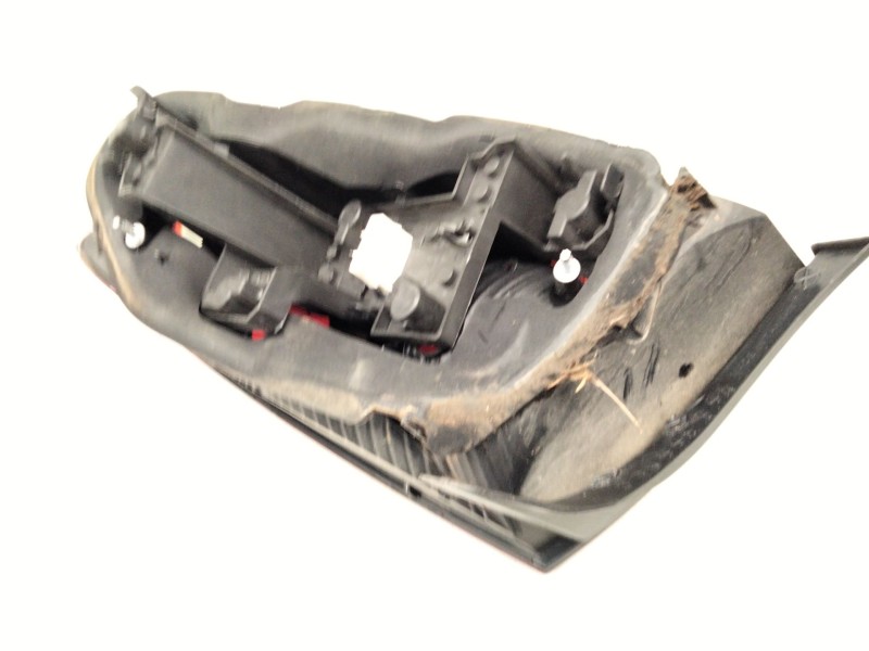 Recambio de piloto trasero izquierdo para peugeot 407 (6d_) 2.0 hdi 135 (6drhrh, 6drhre, 6drhrg, 6drhrj) referencia OEM IAM   