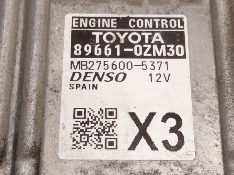 Recambio de centralita motor uce para toyota auris station wagon (_e18_) 1.8 hybrid (zwe186_) referencia OEM IAM 896610ZM30 MB27