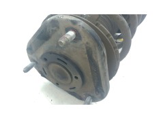 Recambio de amortiguador delantero izquierdo para toyota auris station wagon (_e18_) 1.8 hybrid (zwe186_) referencia OEM IAM    2