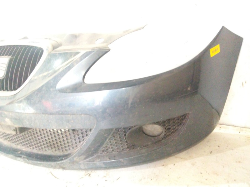 Recambio de paragolpes delantero para seat leon (1p1) 1.4 16v referencia OEM IAM   