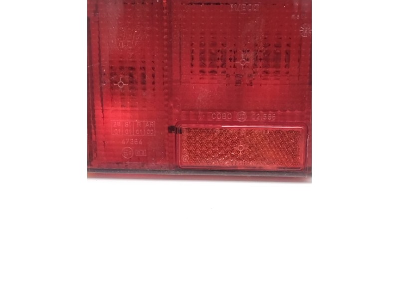 Recambio de piloto trasero derecho para iveco daily iv caja/chasis 60c18 referencia OEM IAM 47364 COBO 02596