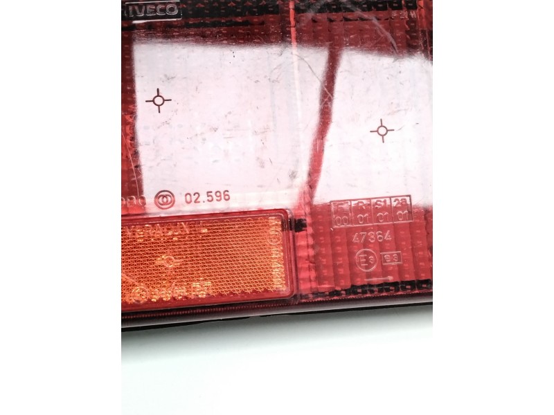 Recambio de piloto trasero izquierdo para iveco daily iv caja/chasis 60c18 referencia OEM IAM 47364 COBO 02596
