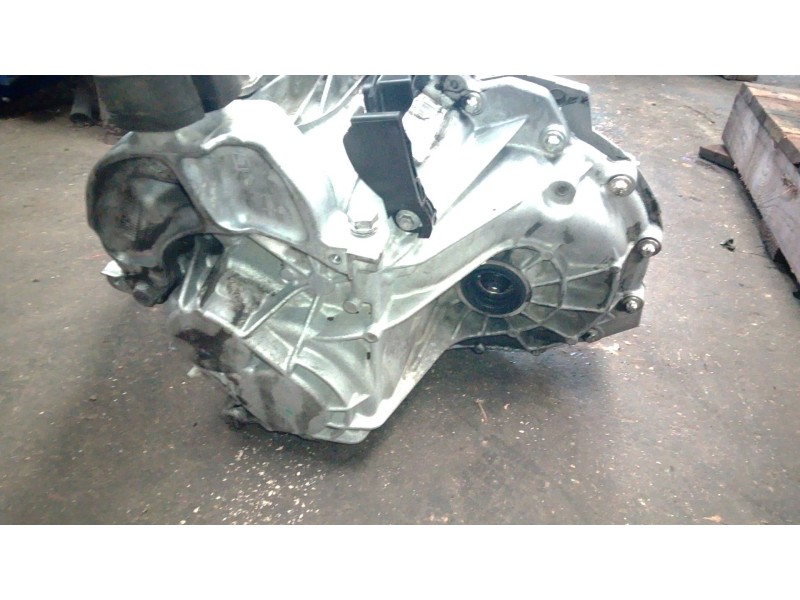 Recambio de caja cambios para renault laguna iii (bt0/1) 2.0 dci (bt07, bt0j, bt14, bt1a, bt1s) referencia OEM IAM 8200600466  