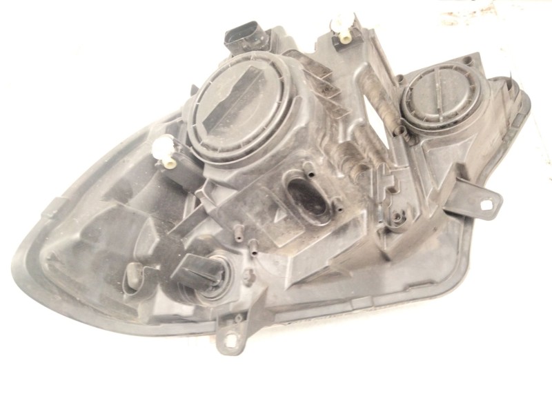Recambio de faro derecho para mercedes-benz sprinter 3-t furgoneta (b906) 214 cdi (906.611, 906.613) referencia OEM IAM A9068205