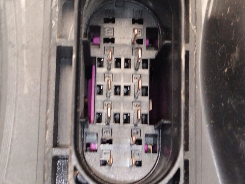 Recambio de faro derecho para mercedes-benz sprinter 3-t furgoneta (b906) 214 cdi (906.611, 906.613) referencia OEM IAM A9068205