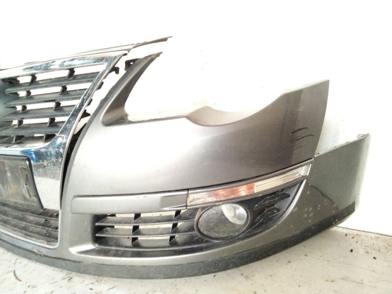 Recambio de paragolpes delantero para volkswagen passat b6 (3c2) 2.0 tdi referencia OEM IAM 3C0805903  