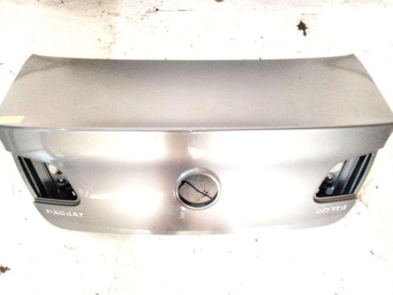 Recambio de tapa maletero para volkswagen passat b7 (362) 2.0 tdi referencia OEM IAM   