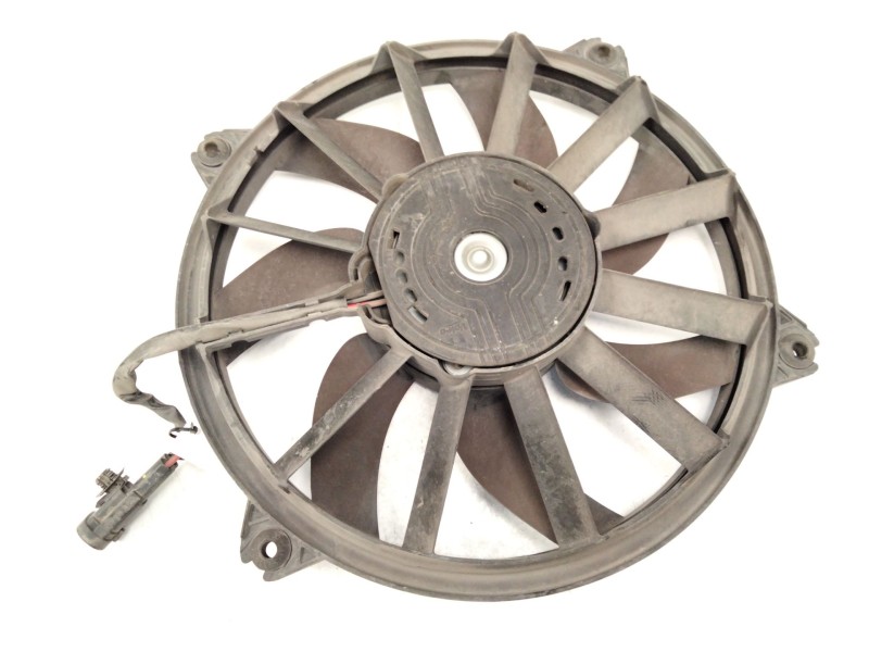 Recambio de electroventilador para citroën c4 ii (nc_) 1.4 vti 95 referencia OEM IAM   
