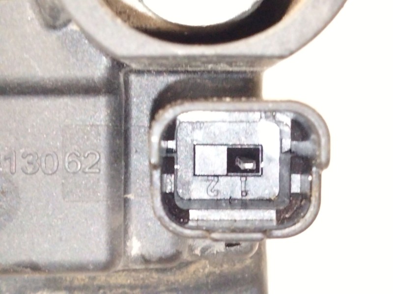 Recambio de alternador para citroën c4 ii (nc_) 1.4 vti 95 referencia OEM IAM 9666997980  