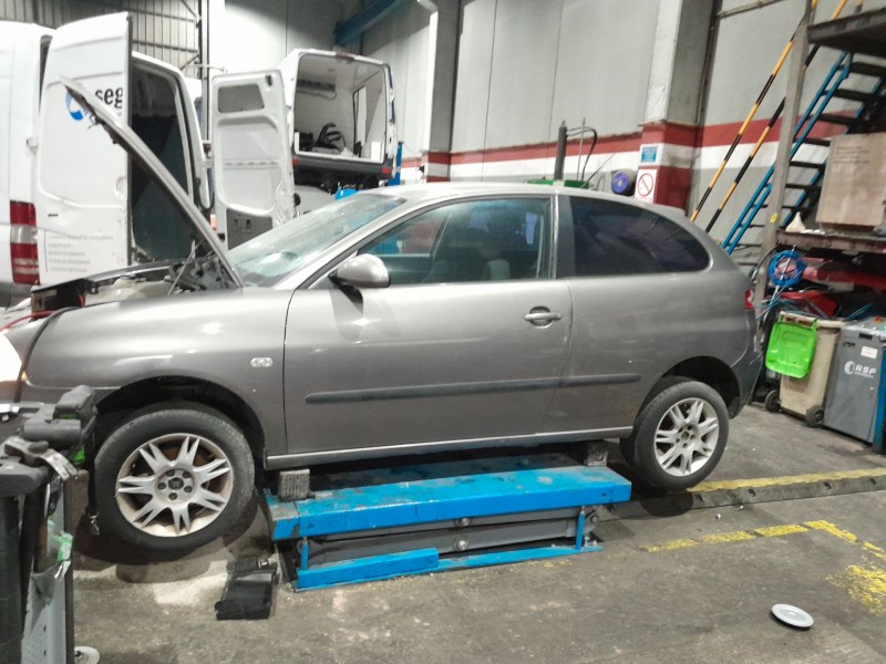 seat ibiza iii (6l1) del año 2003