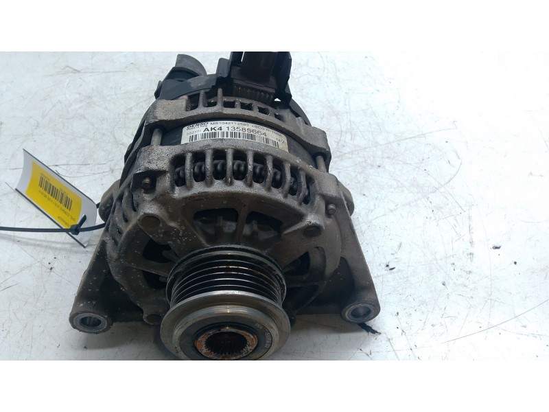 Recambio de alternador para opel corsa e (x15) 1.4 (08, 68) referencia OEM IAM 13585664  