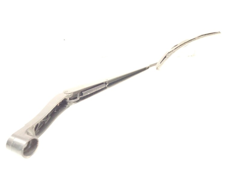 Recambio de brazo limpia delantero derecho para opel insignia b grand sport (z18) 1.5 (68) referencia OEM IAM 134714  