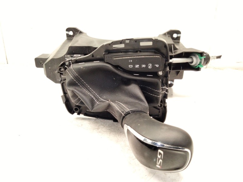 Recambio de palanca cambio para opel insignia b grand sport (z18) 1.5 (68) referencia OEM IAM 13576878  