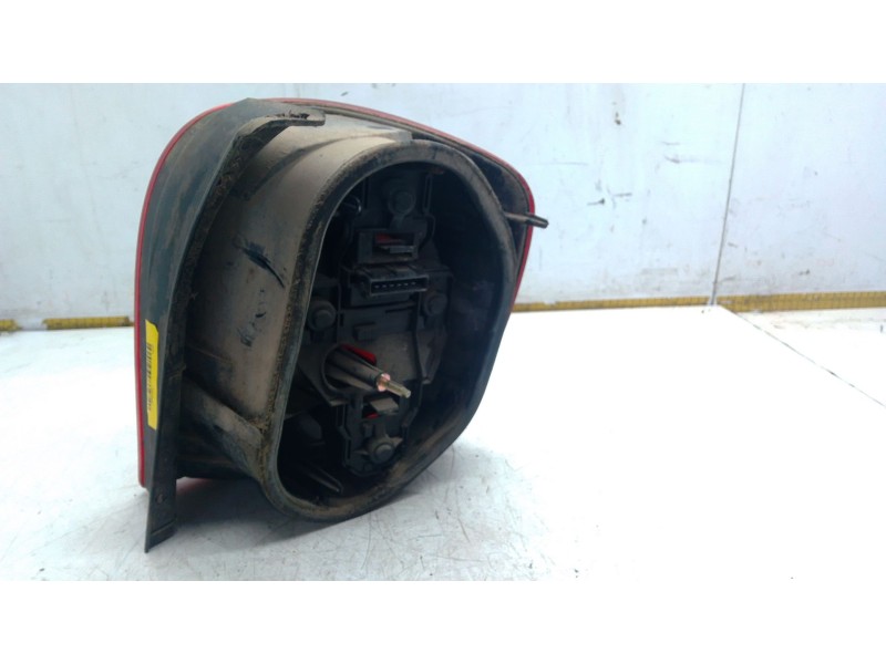 Recambio de piloto trasero izquierdo para citroën xsara break (n2) 1.9 d referencia OEM IAM   