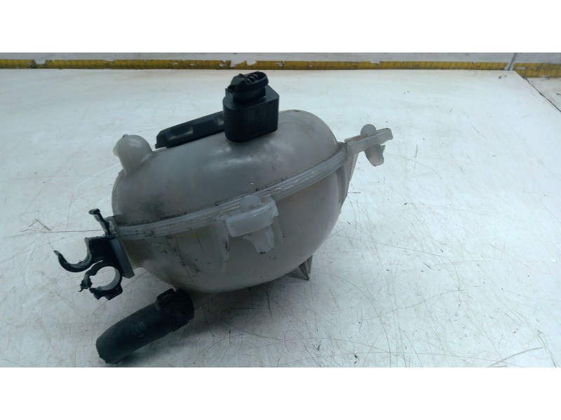 Recambio de deposito expansion para skoda superb iii (3v3) 2.0 tdi referencia OEM IAM 5Q0121407AA  