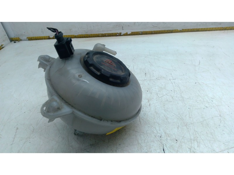 Recambio de deposito expansion para skoda superb iii (3v3) 2.0 tdi referencia OEM IAM 5Q0121407AA  
