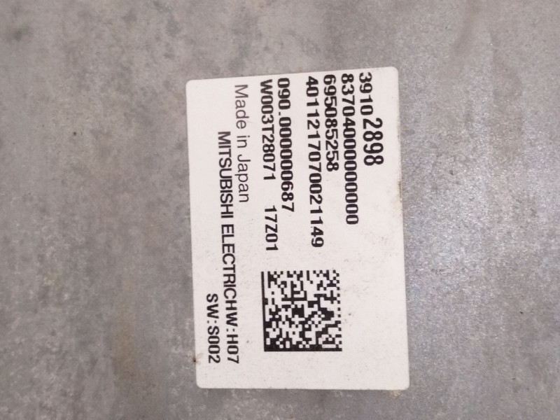 Recambio de faro derecho para opel insignia b grand sport (z18) 1.5 (68) referencia OEM IAM 39122975  