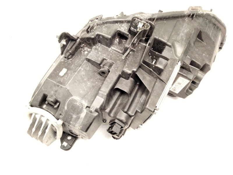 Recambio de faro derecho para opel insignia b grand sport (z18) 1.5 (68) referencia OEM IAM 39122975  