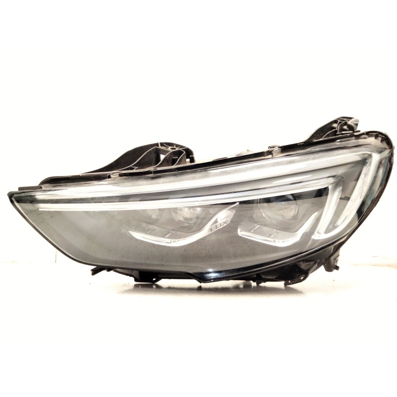 Recambio de faro izquierdo para opel insignia b grand sport (z18) 1.5 (68) referencia OEM IAM 39122974  