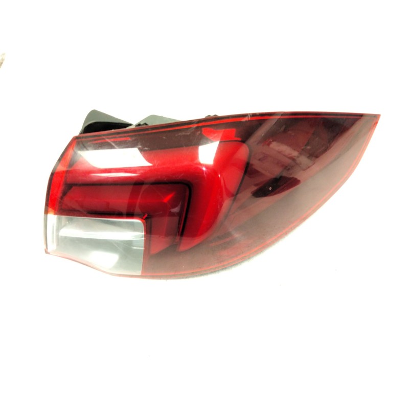 Recambio de piloto trasero derecho para opel insignia b grand sport (z18) 1.5 (68) referencia OEM IAM 39125836  