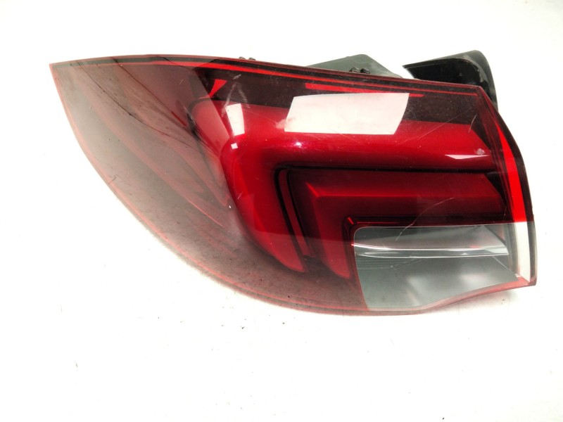 Recambio de piloto trasero izquierdo para opel insignia b grand sport (z18) 1.5 (68) referencia OEM IAM 39215835  