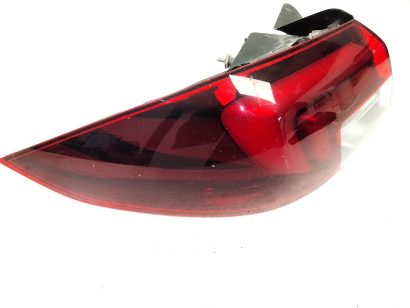 Recambio de piloto trasero izquierdo para opel insignia b grand sport (z18) 1.5 (68) referencia OEM IAM 39215835  