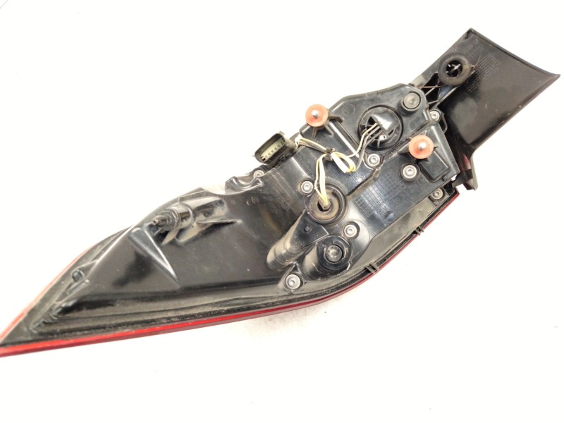 Recambio de piloto trasero izquierdo para opel insignia b grand sport (z18) 1.5 (68) referencia OEM IAM 39215835  