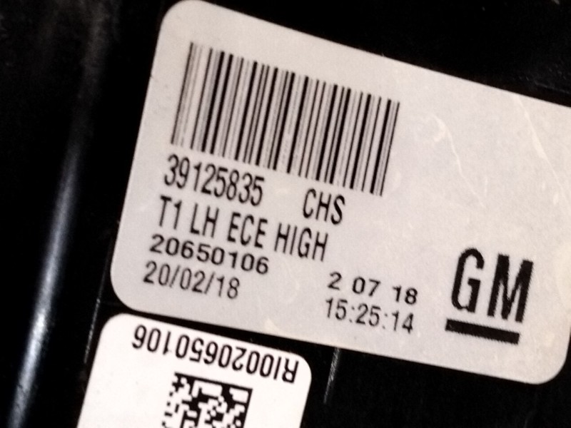 Recambio de piloto trasero izquierdo para opel insignia b grand sport (z18) 1.5 (68) referencia OEM IAM 39215835  