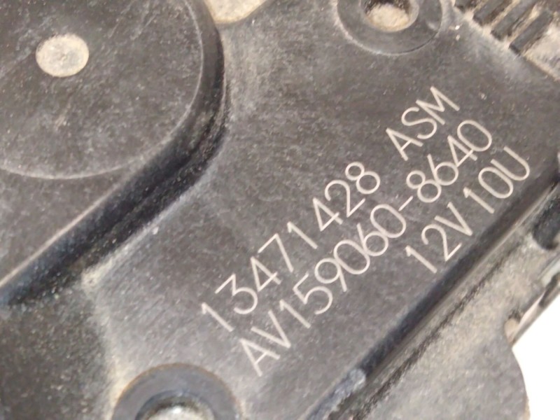 Recambio de motor limpia delantero para opel insignia b grand sport (z18) 1.5 (68) referencia OEM IAM 13471428  