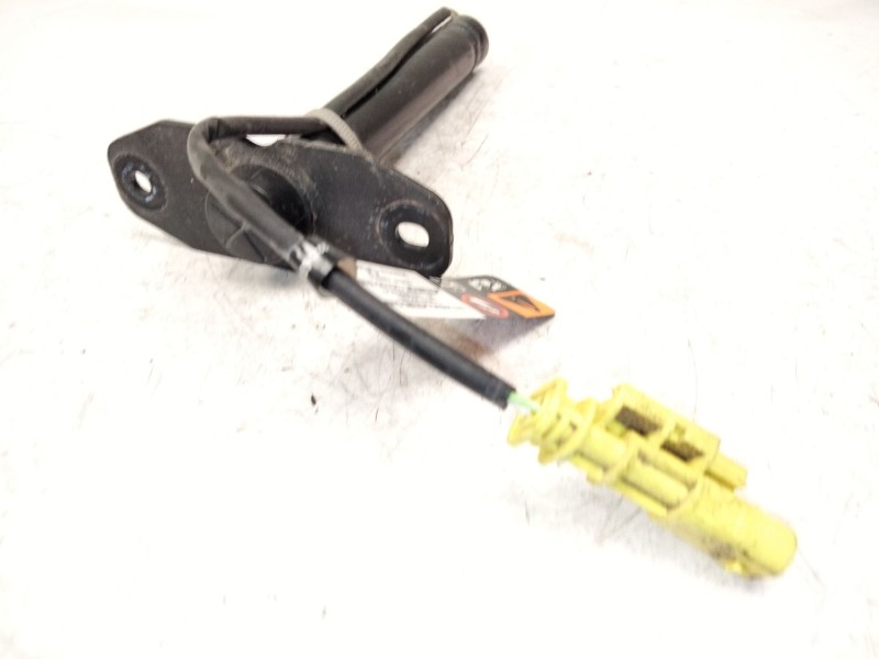 Recambio de pretensor delantero airbag izquierdo para opel insignia b grand sport (z18) 1.5 (68) referencia OEM IAM 39093522  