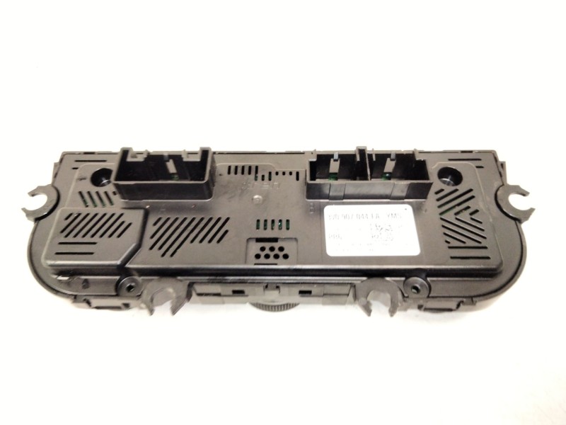 Recambio de mando climatizador para skoda superb iii (3v3) 2.0 tdi referencia OEM IAM 3V0907044FA  