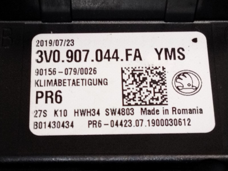 Recambio de mando climatizador para skoda superb iii (3v3) 2.0 tdi referencia OEM IAM 3V0907044FA  