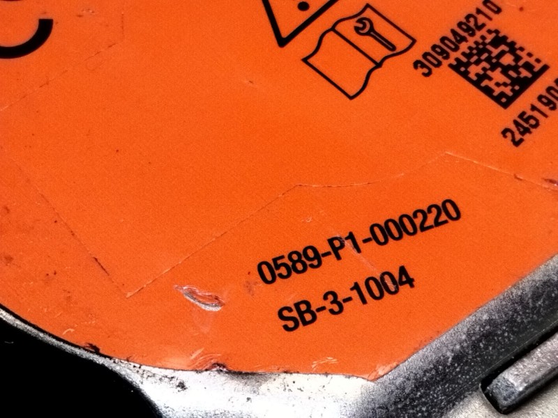 Recambio de cinturon seguridad delantero izquierdo para skoda superb iii (3v3) 2.0 tdi referencia OEM IAM 0589P1000220  