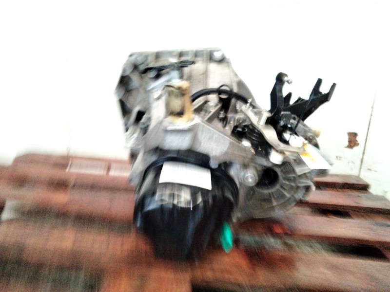 Recambio de caja cambios para dacia dokker monospace (ke_) 1.6 referencia OEM IAM   