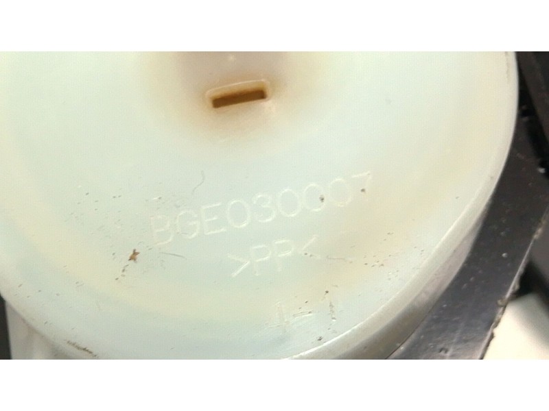 Recambio de cinturon seguridad trasero derecho para mazda cx-5 (ke, gh) 2.2 d awd (ke2aw) referencia OEM IAM KD455773001  