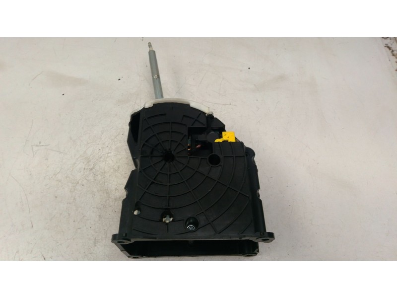 Recambio de palanca cambio para skoda superb iii (3v3) 2.0 tdi referencia OEM IAM 3Q1713023AH  